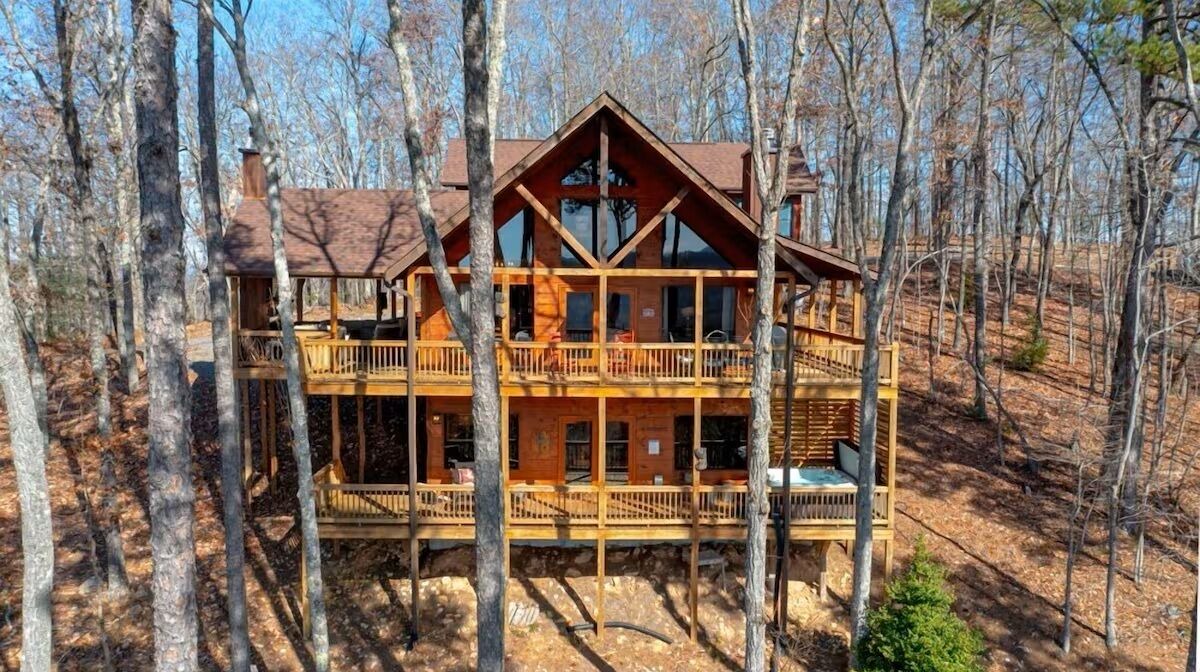 Photo of Outdoor in Hemp