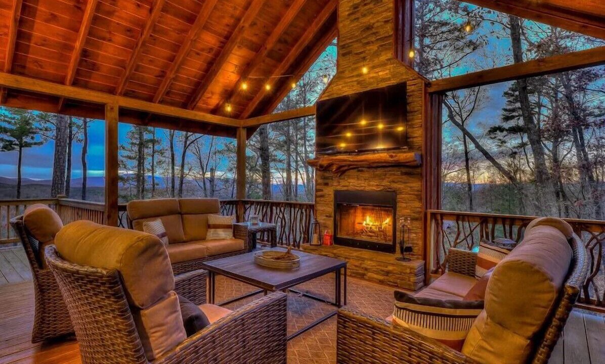 Photo of Outdoor in Hemp