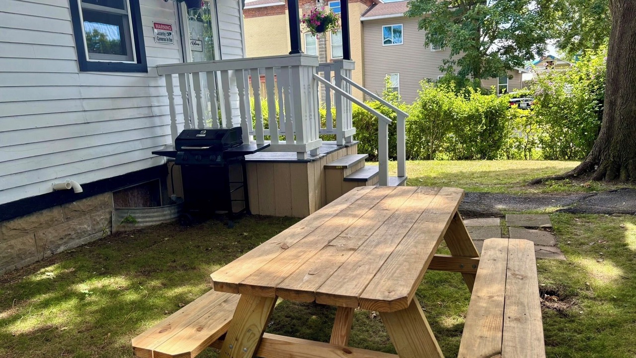Photo of Outdoor in Utica
