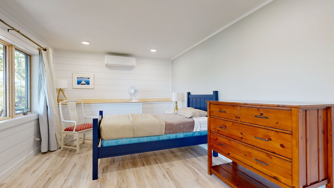 Photo of Bedroom in Lucerne-in-Maine