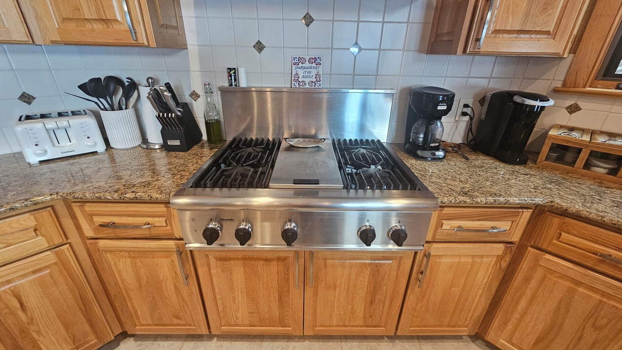 Photo of Kitchen in Schroon Lake