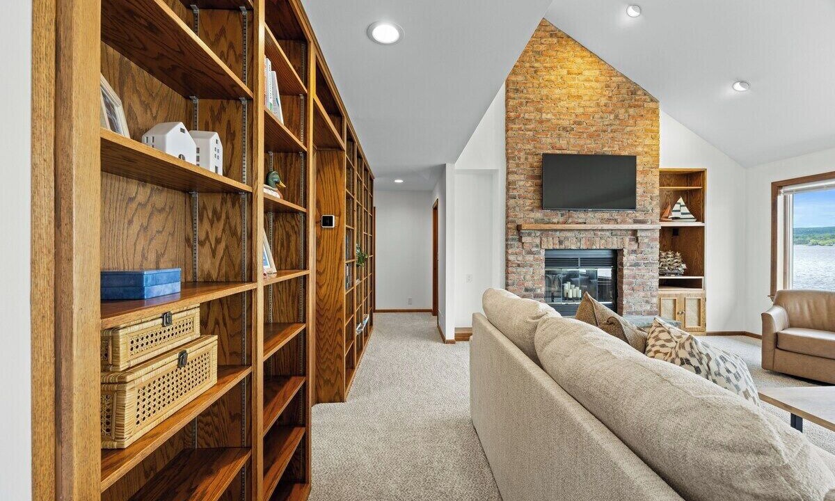Photo of Livingroom in Hammondsport