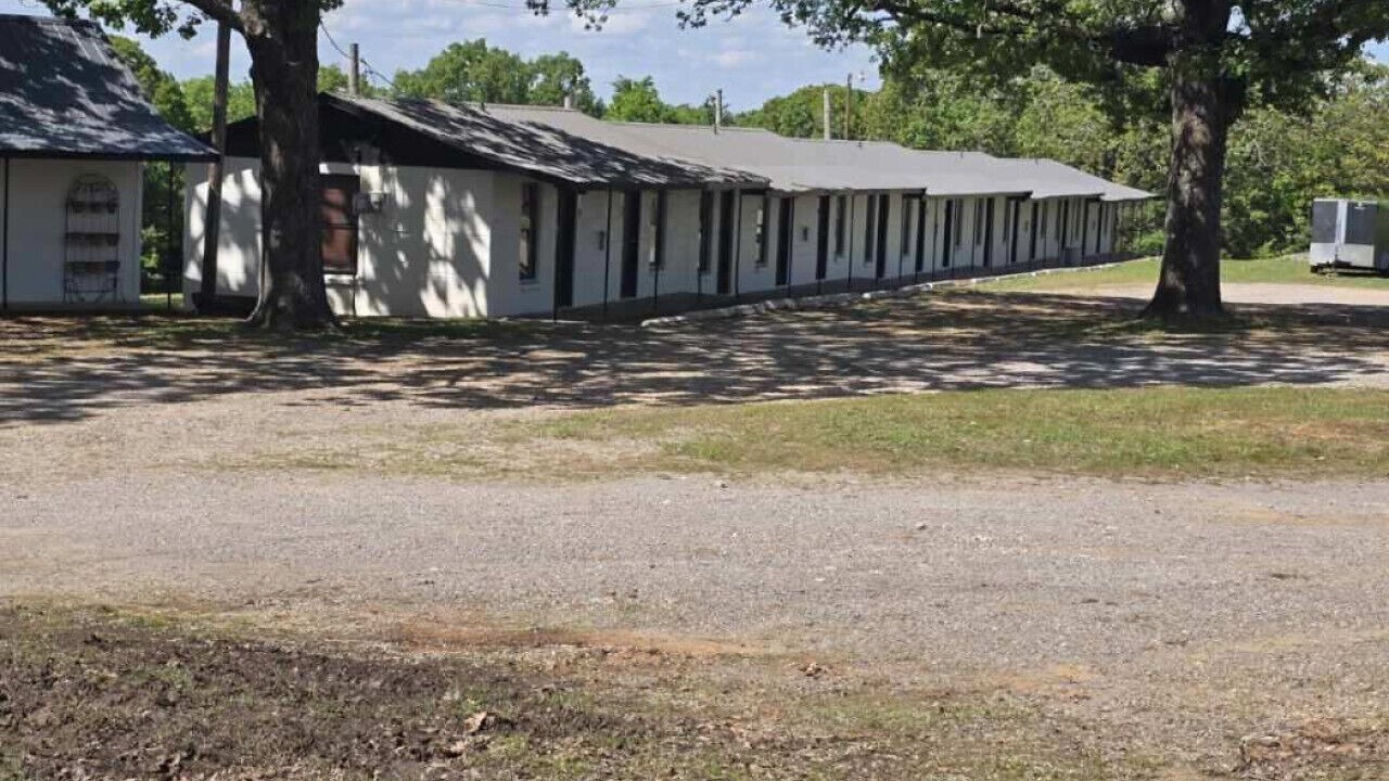 Photo of Outdoor in Cookson