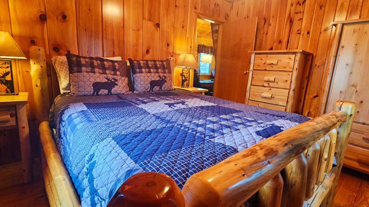 Photo of Bedroom in Northeast Somerset