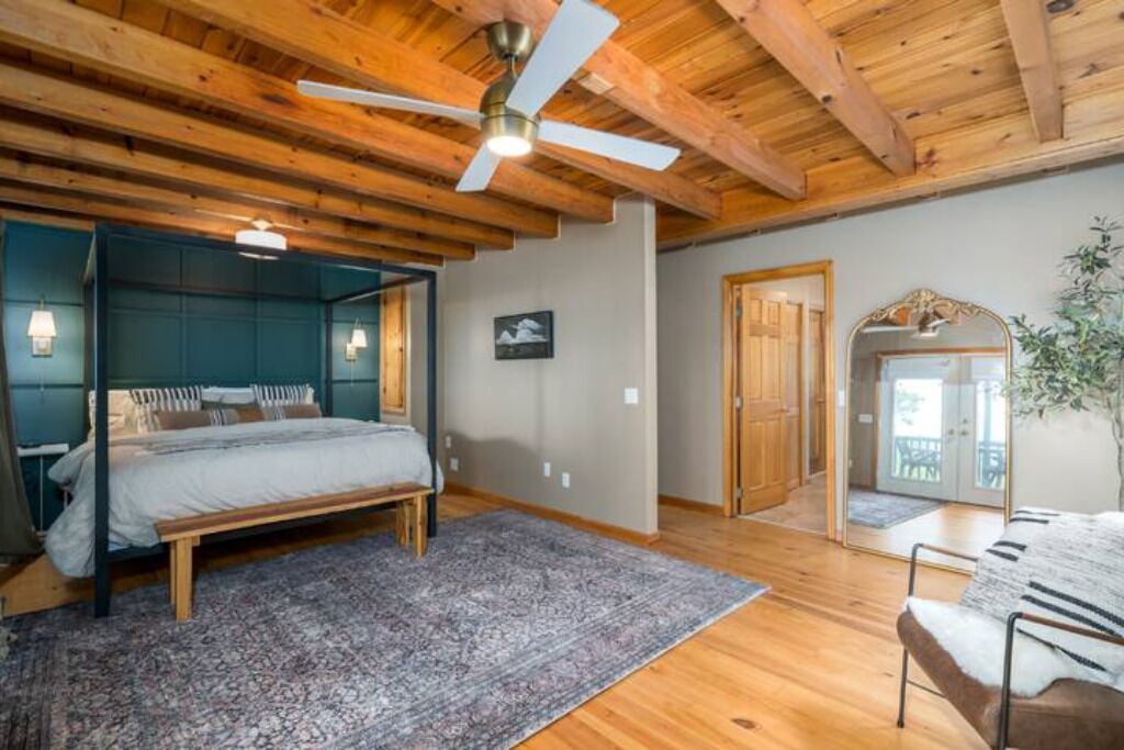 Photo of Bedroom in Raccoon Ridge