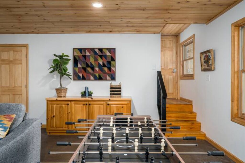 Photo of Bedroom in Raccoon Ridge