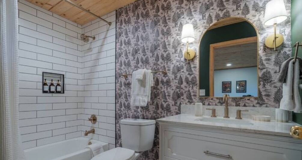 Photo of Bathroom in Raccoon Ridge