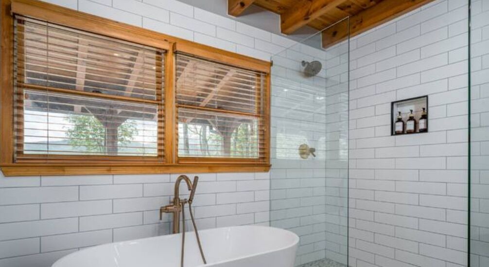Photo of Bathroom in Raccoon Ridge