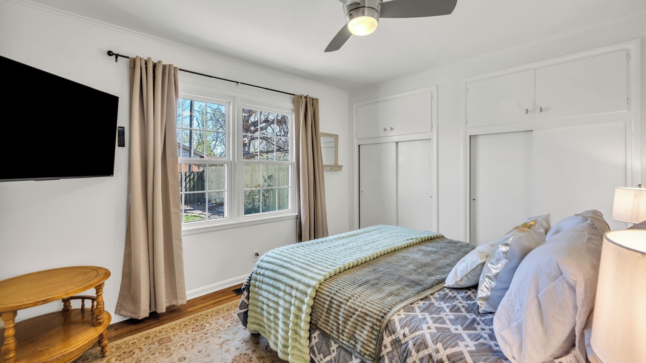 Photo of Bedroom in Tulsa