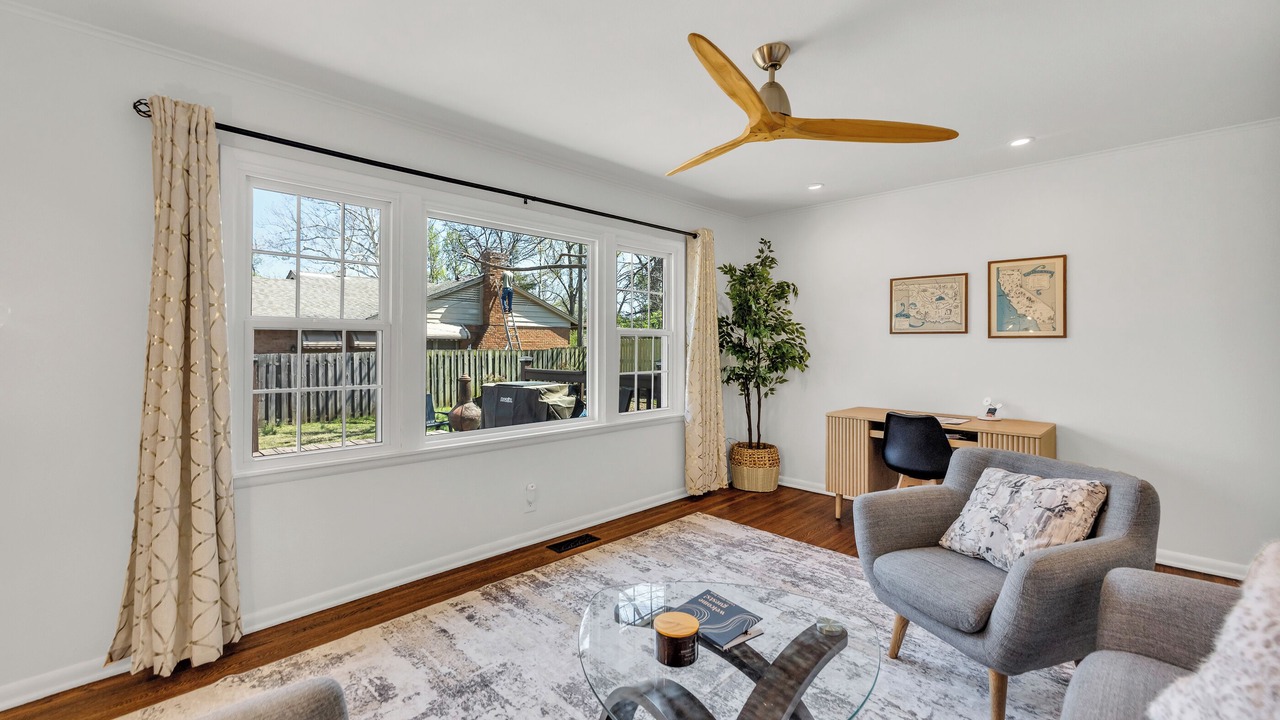 Photo of Livingroom in Tulsa