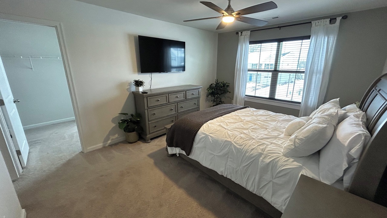 Photo of Bedroom in Lackawanna