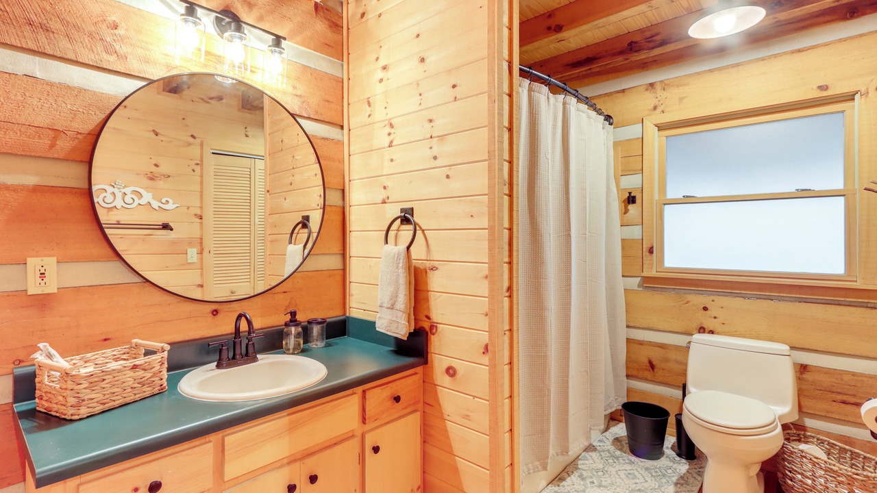 Photo of Bathroom in Dial