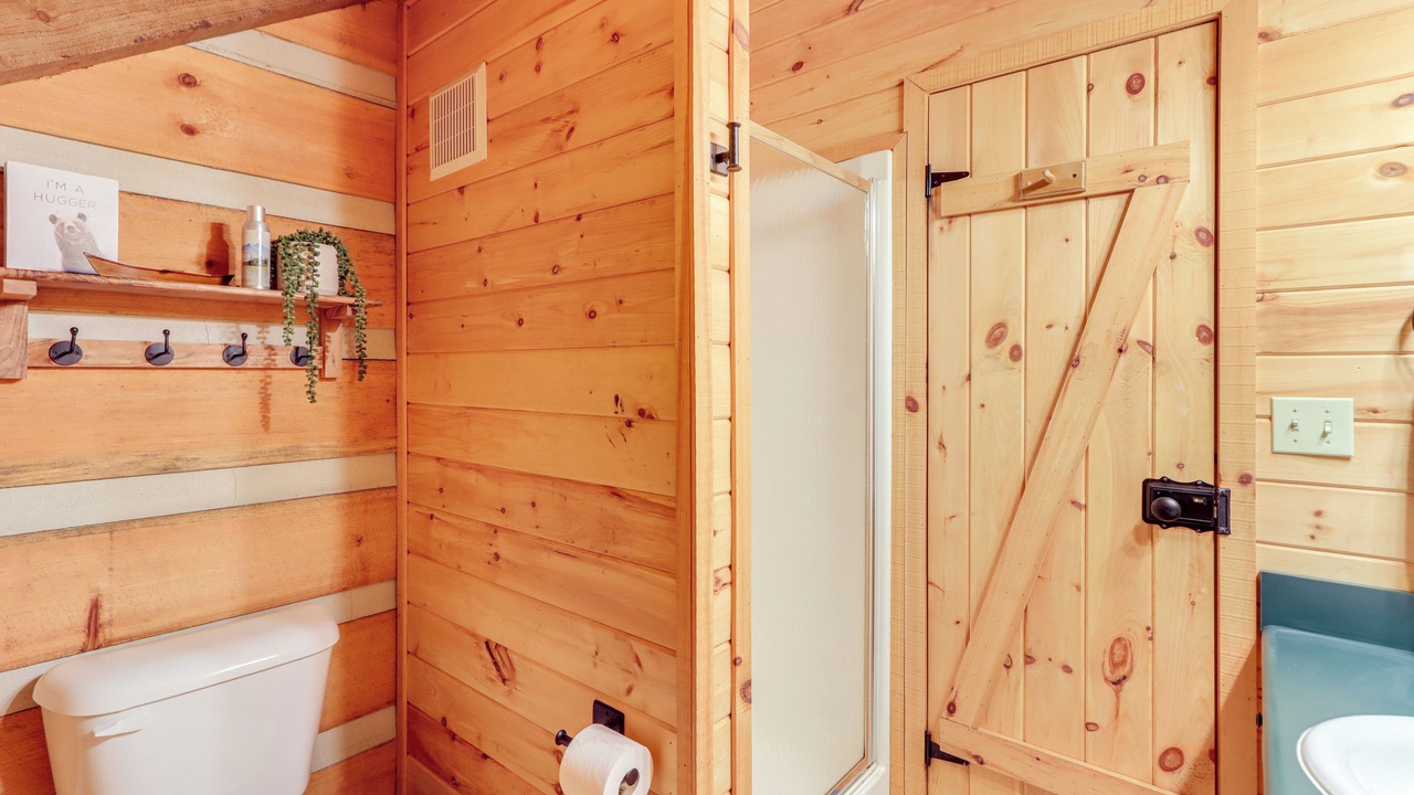 Photo of Bathroom in Dial