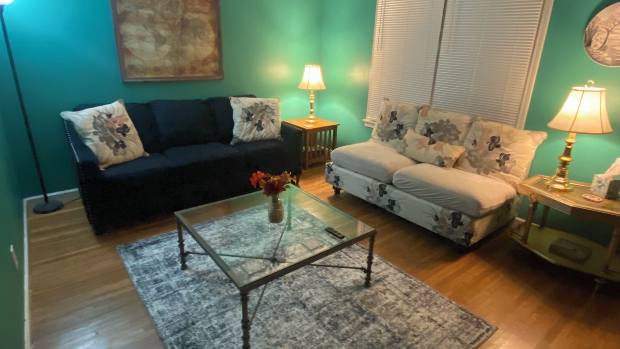 Photo of Livingroom in Cheektowaga