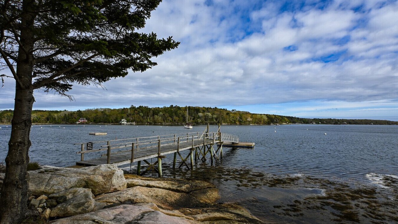 Photo of Others in Bayville