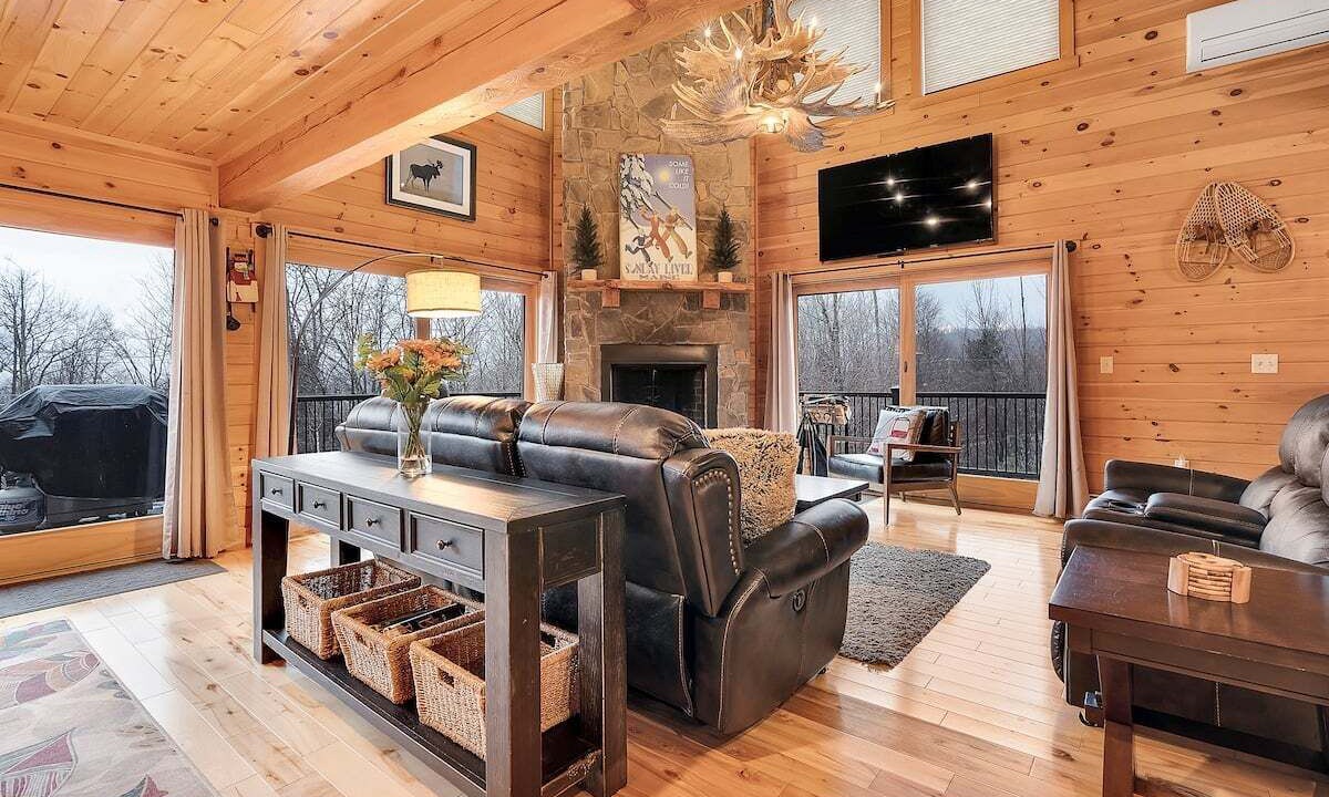 Photo of Livingroom in Sunday River Area