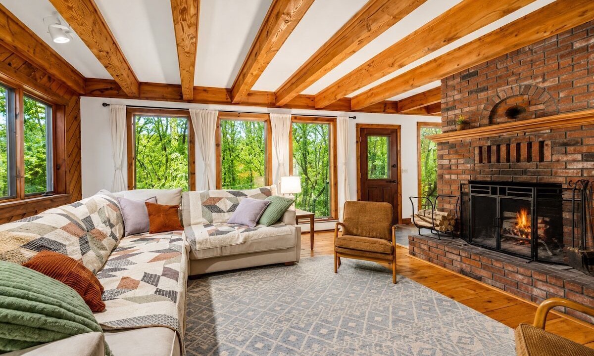 Photo of Livingroom in Windham