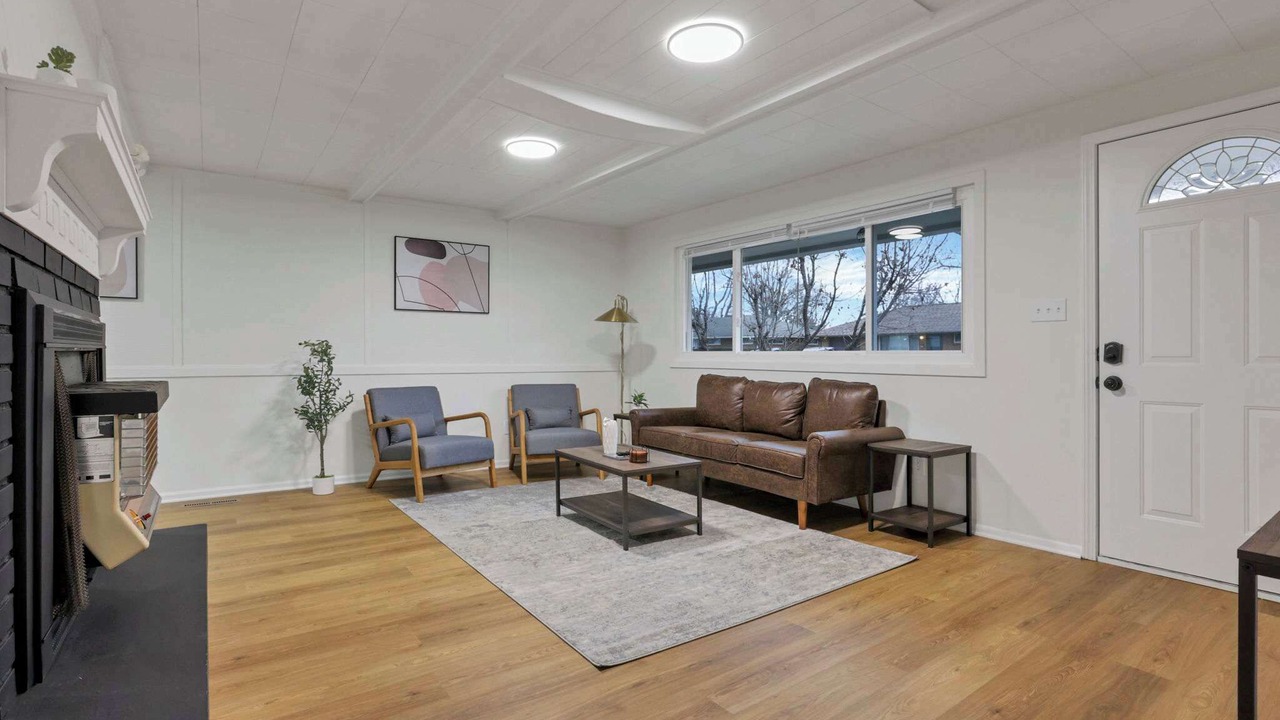 Photo of Livingroom in Reynoldsburg