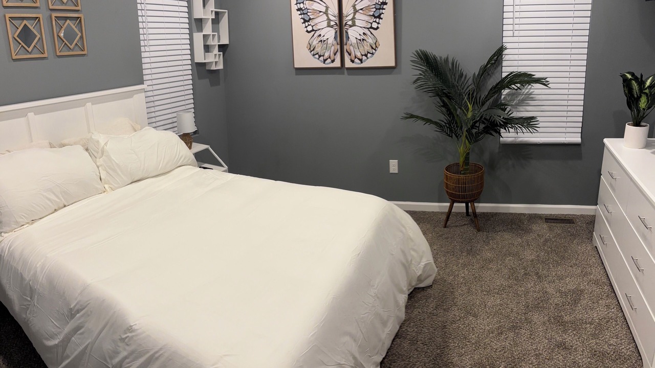Photo of Bedroom in Franklin Park