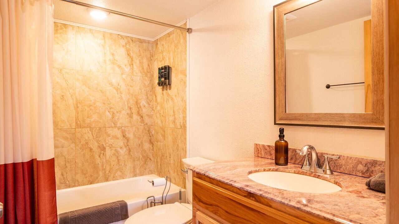 Photo of Bathroom in Kalifornsky