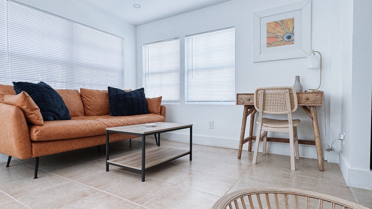 Photo of Livingroom in Edgewood