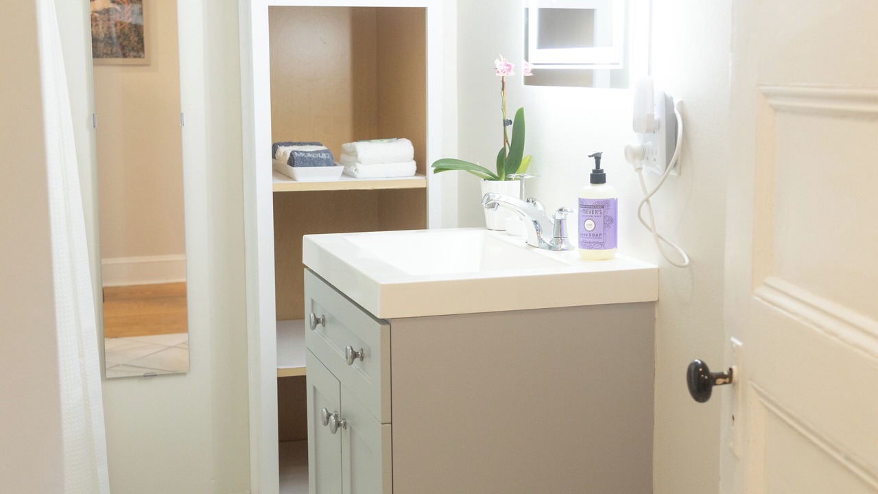 Photo of Bathroom in West End