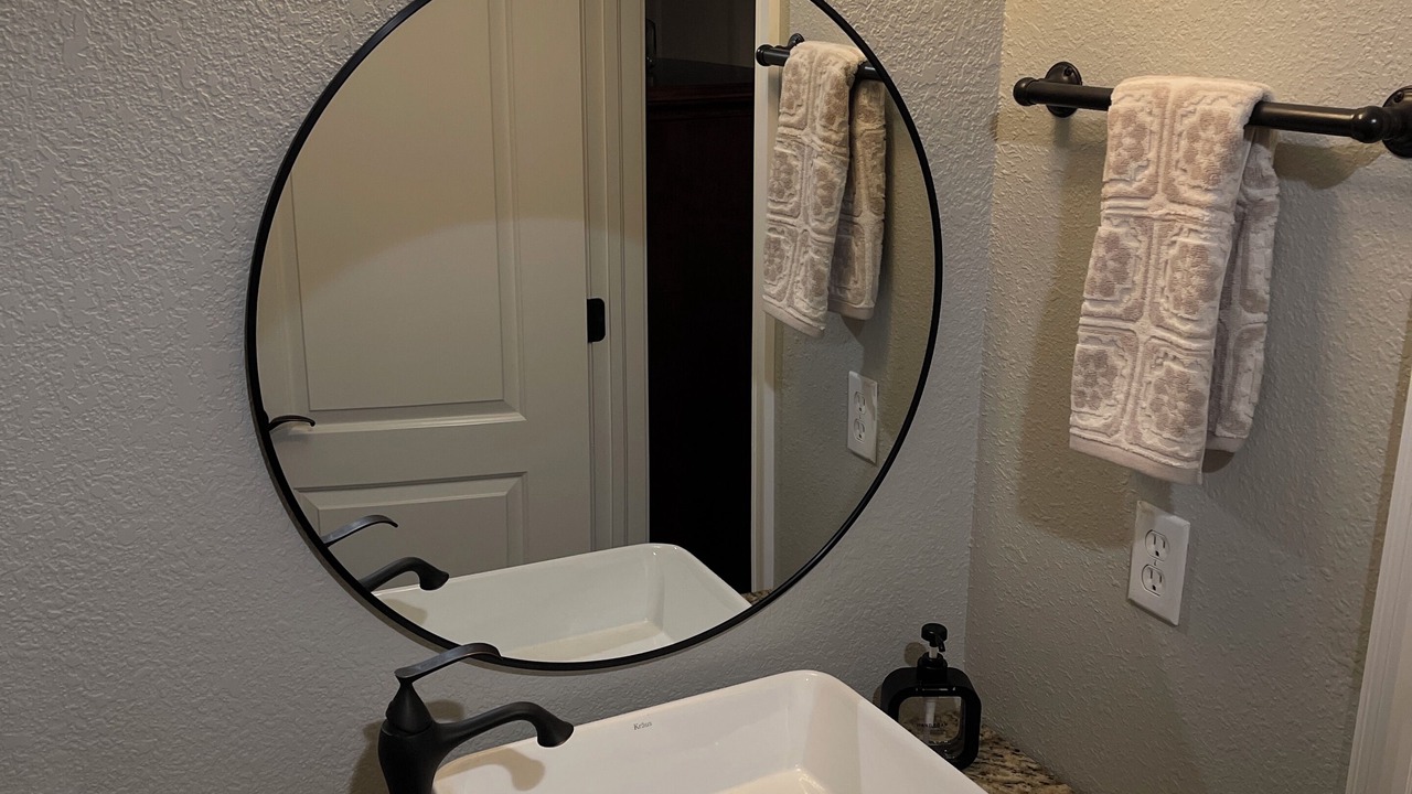 Photo of Bathroom in Hulbert