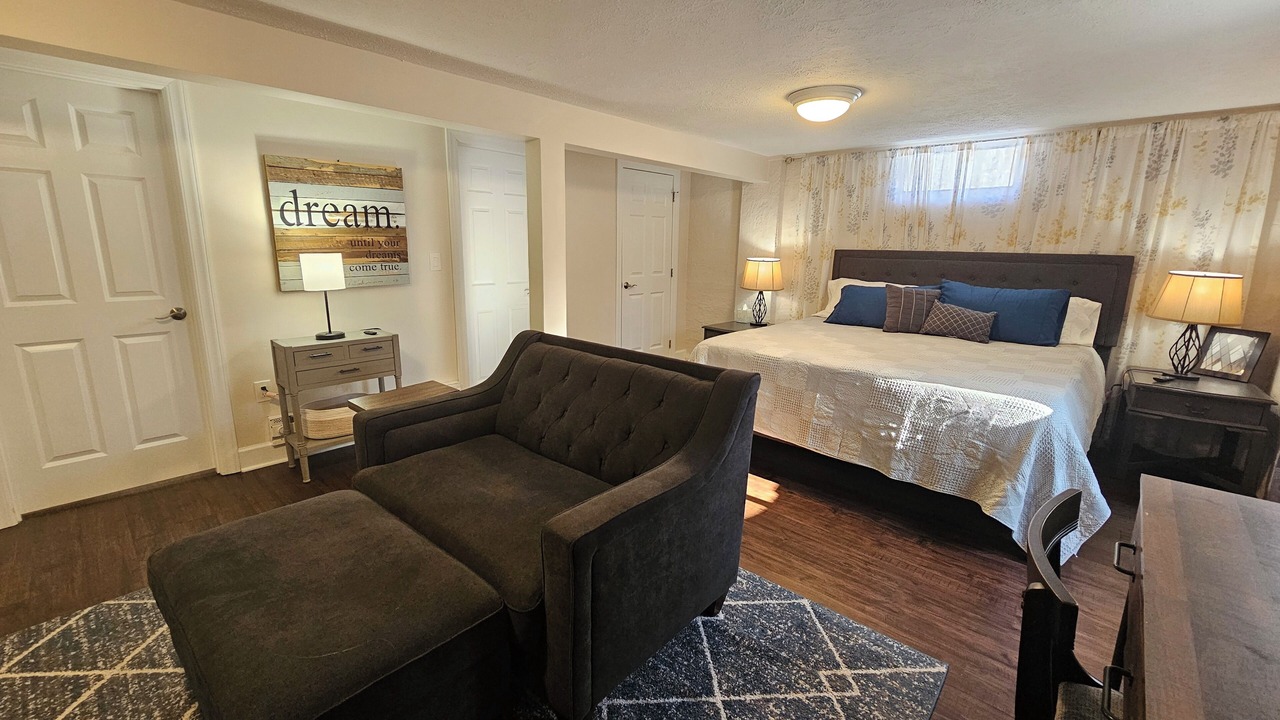 Photo of Bedroom in Conneaut Lakeshore