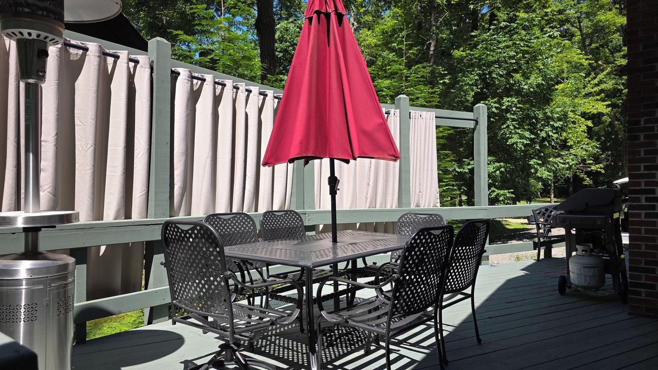 Photo of Outdoor in Conneaut Lakeshore