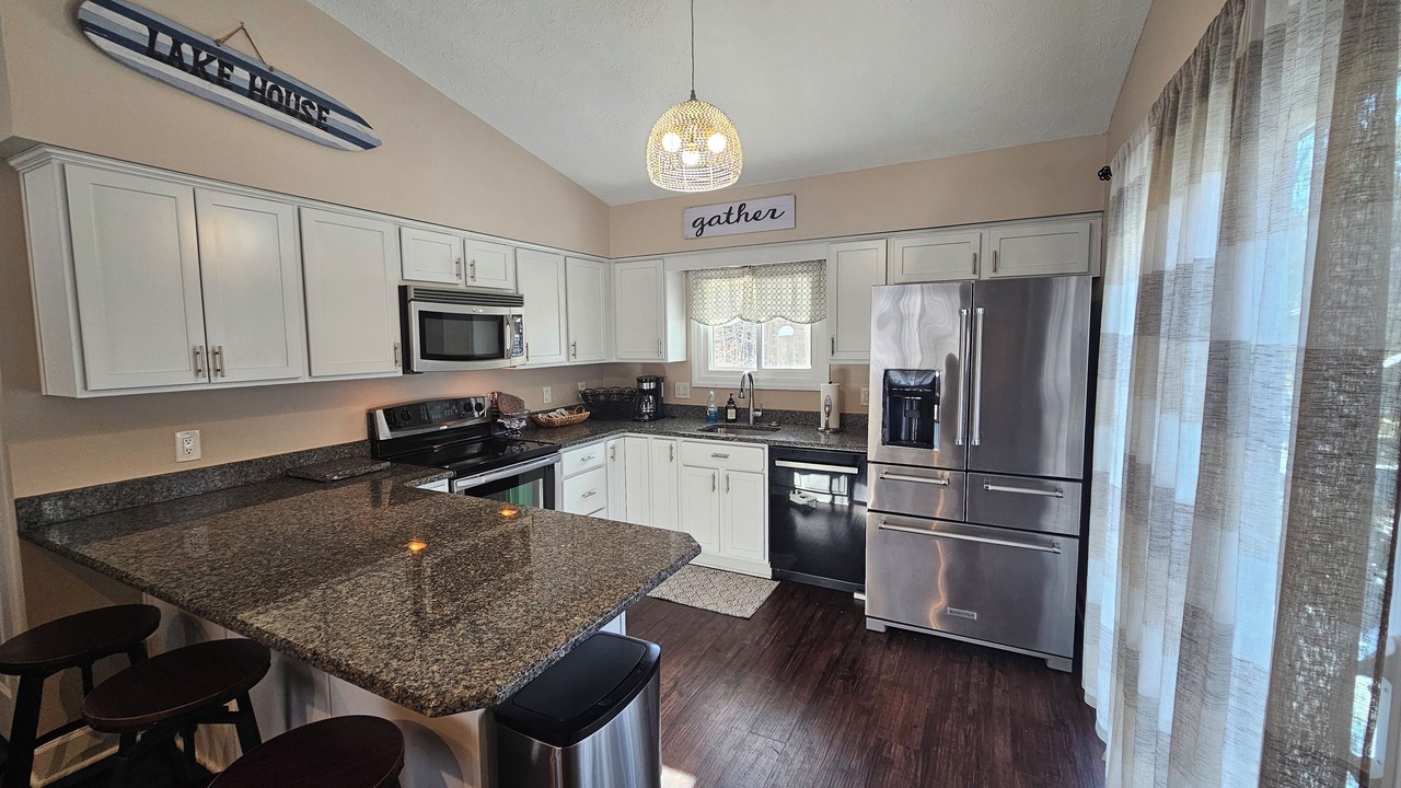 Photo of Kitchen in Conneaut Lakeshore