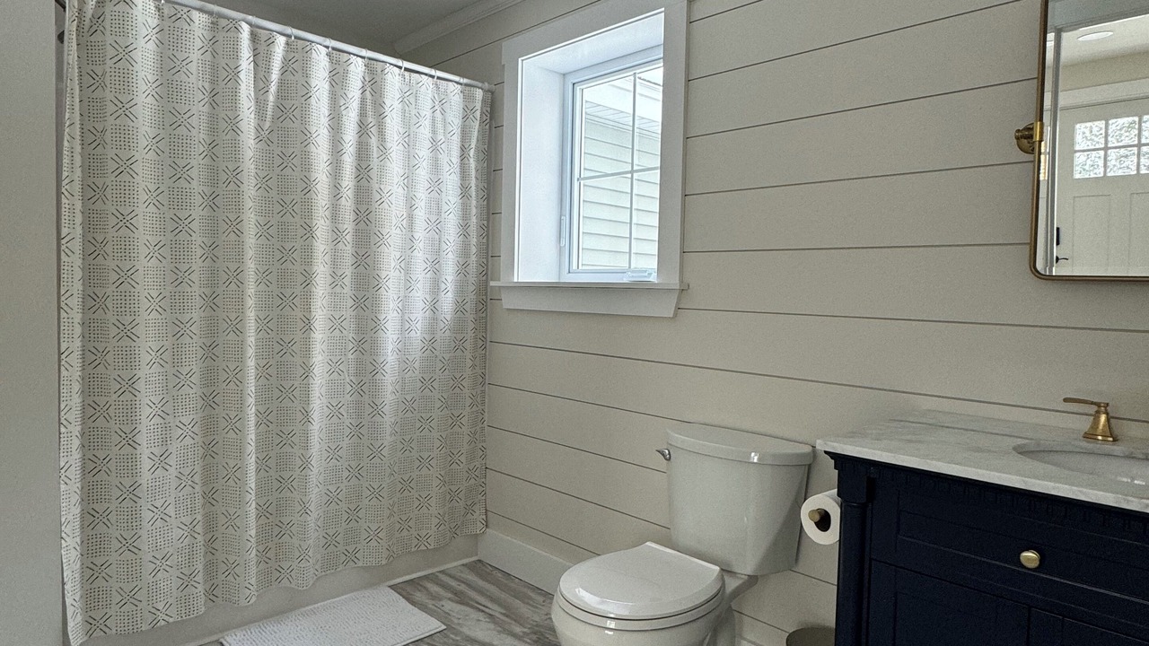 Photo of Bathroom in Sinclair