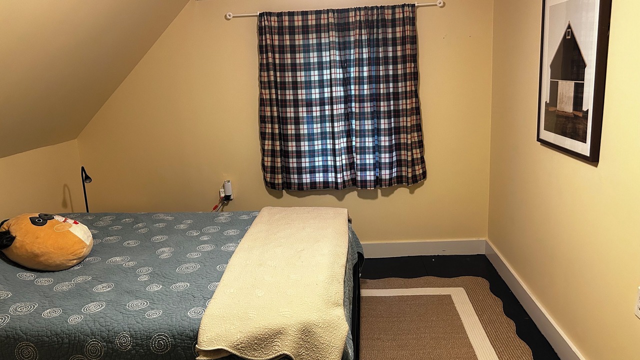 Photo of Bedroom in Brooksville