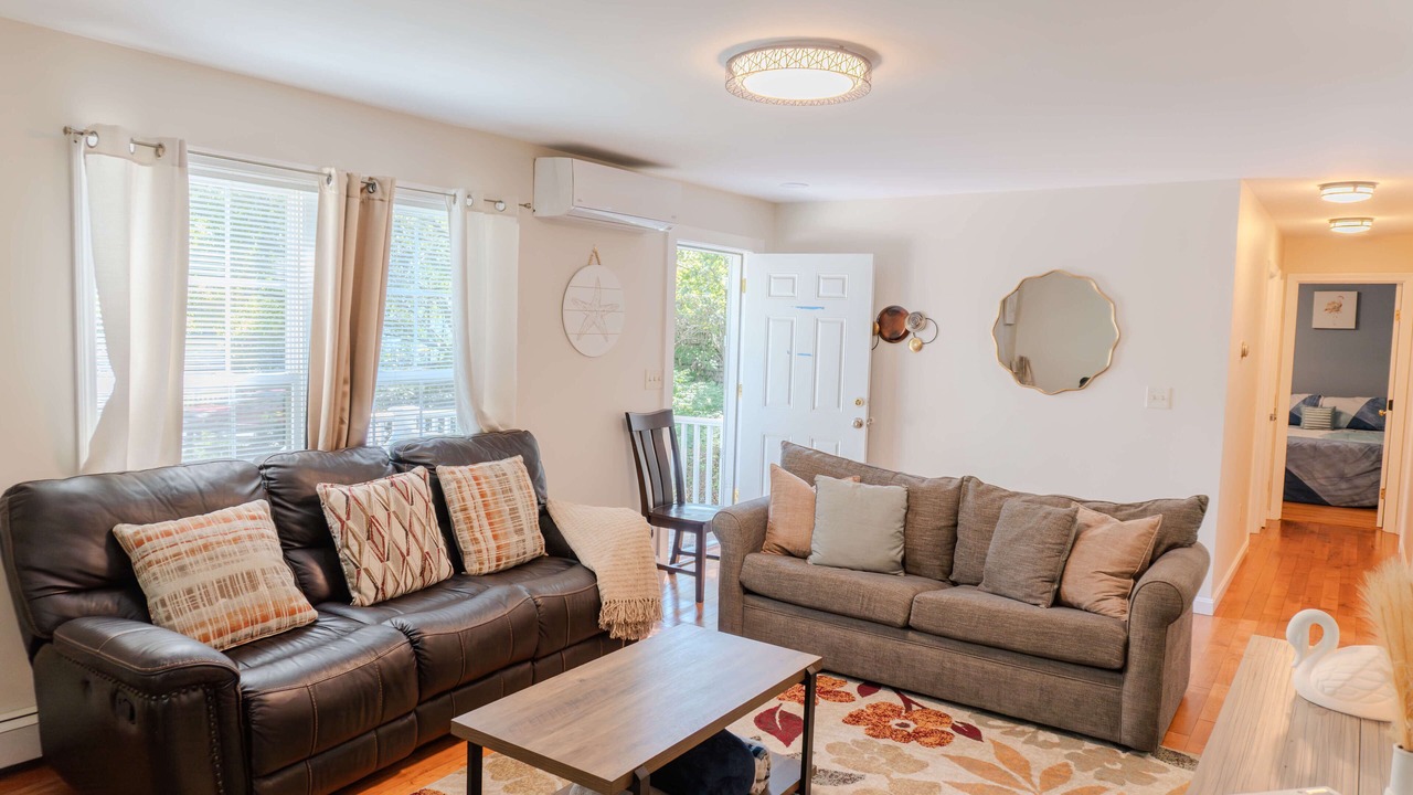 Photo of Livingroom in Ellsworth