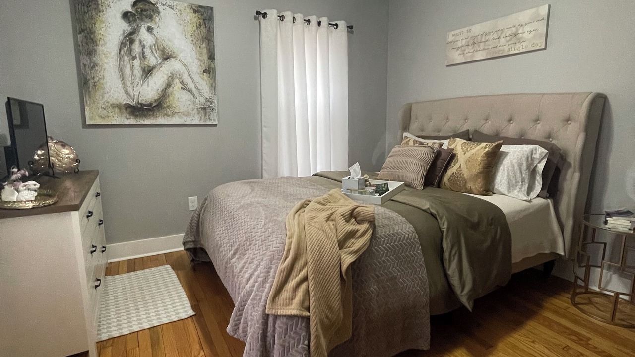 Photo of Bedroom in Syracuse