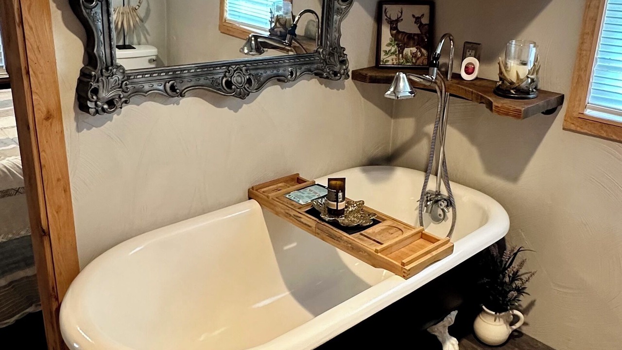 Photo of Bathroom in Cleora