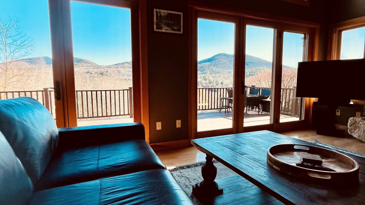 Photo of Livingroom in Carroll County