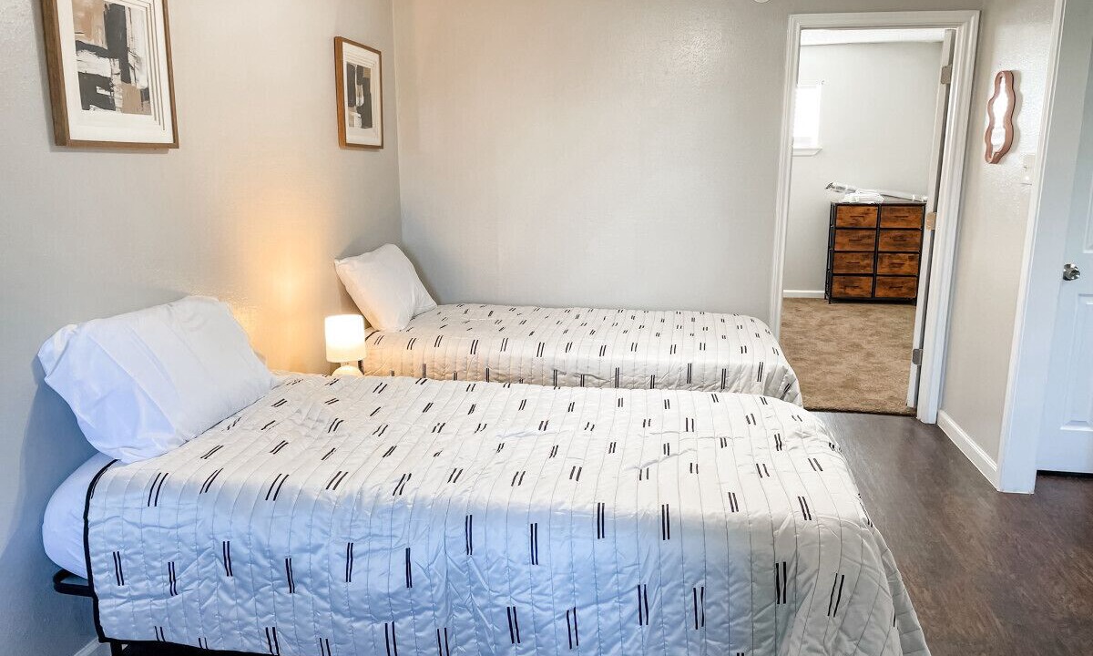 Photo of Bedroom in Central City
