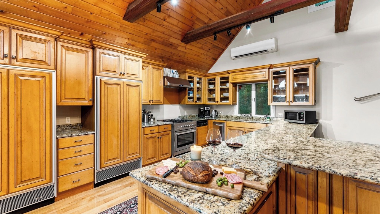 Photo of Kitchen in Ellicottville