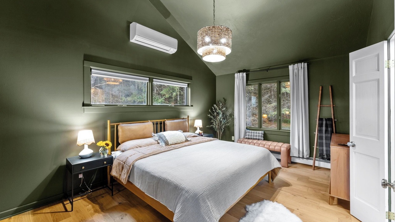 Photo of Bedroom in Ellicottville