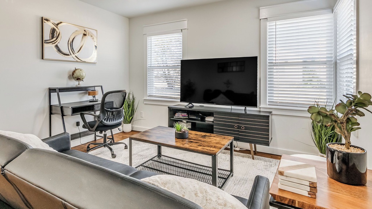 Photo of Livingroom in Bartlesville