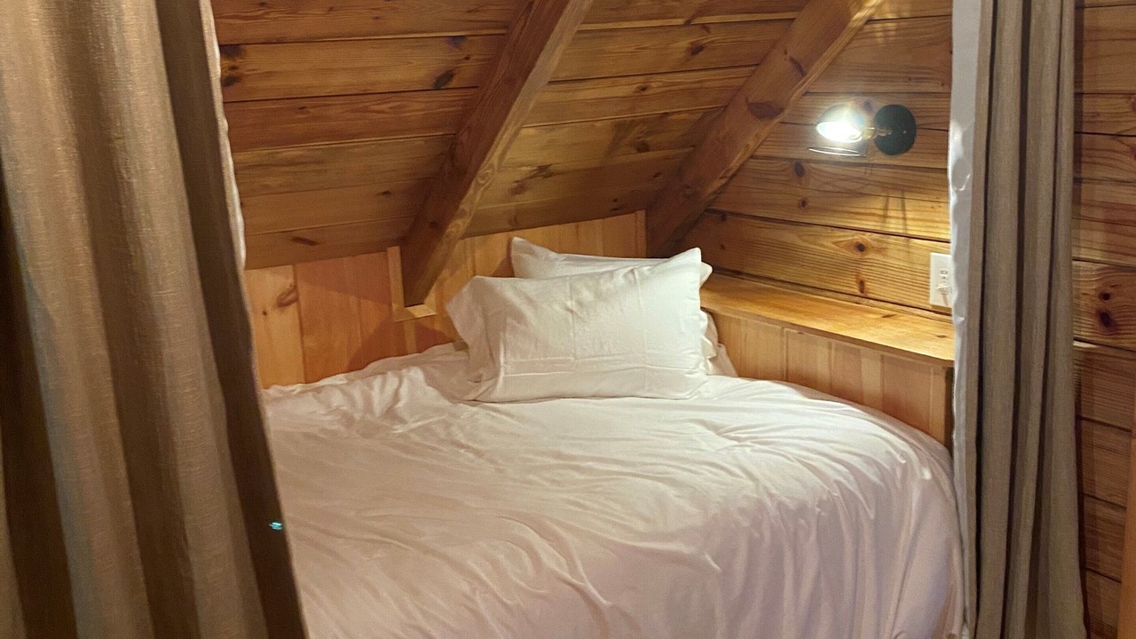 Photo of Bedroom in Cherry Log