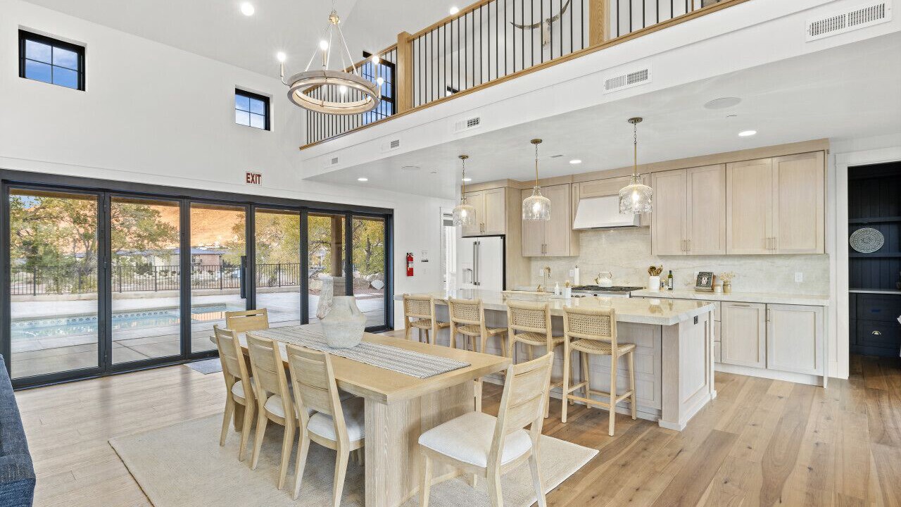 Photo of Others in Virgin