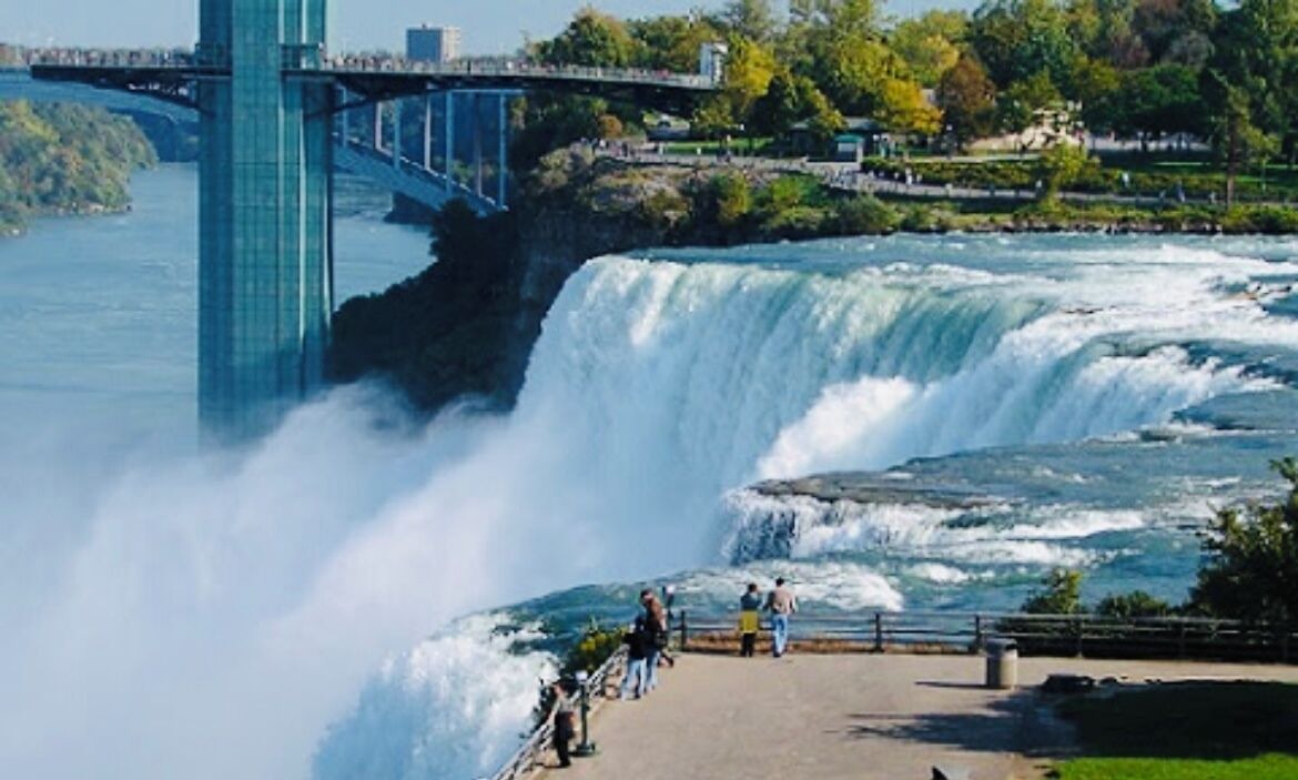 Photo of Others in Niagara Falls