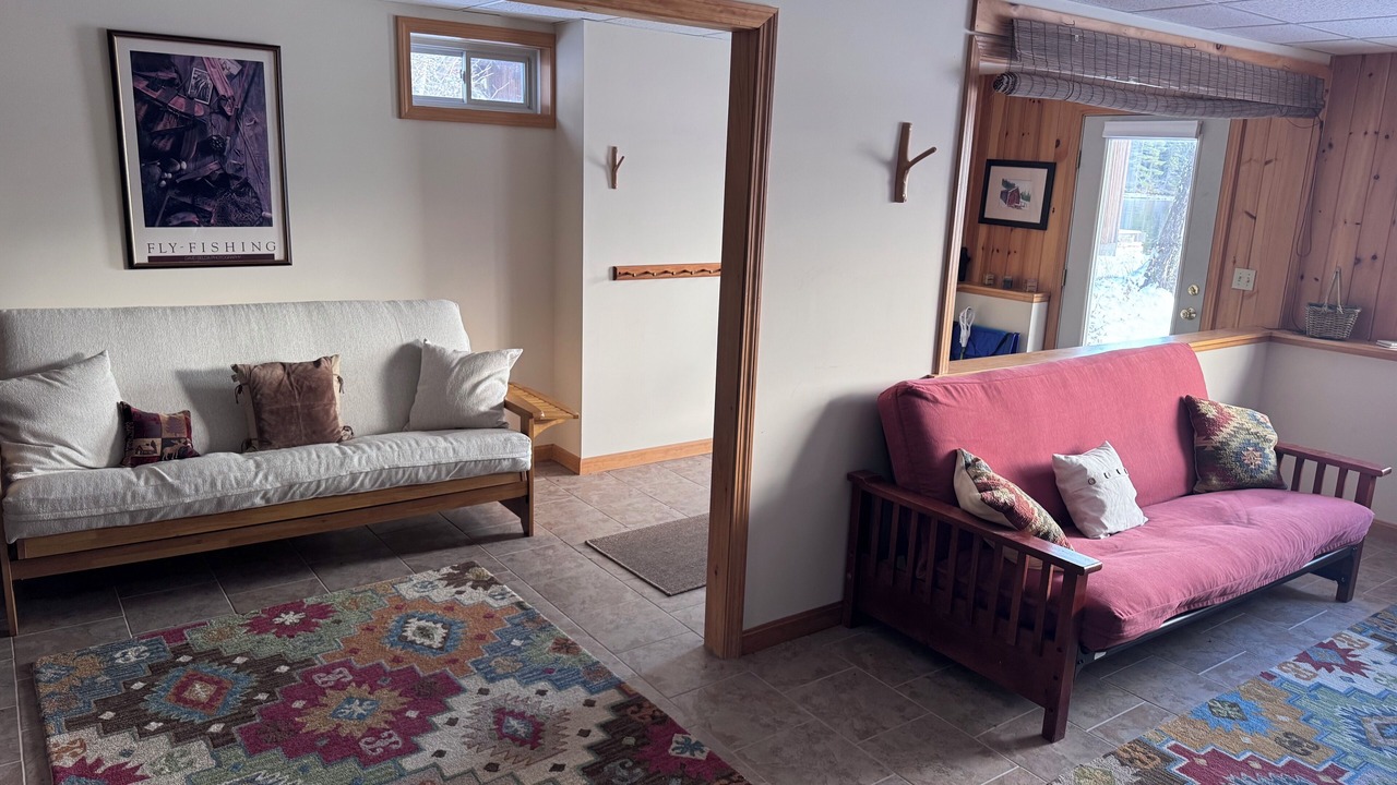 Photo of Livingroom in Greenville Junction