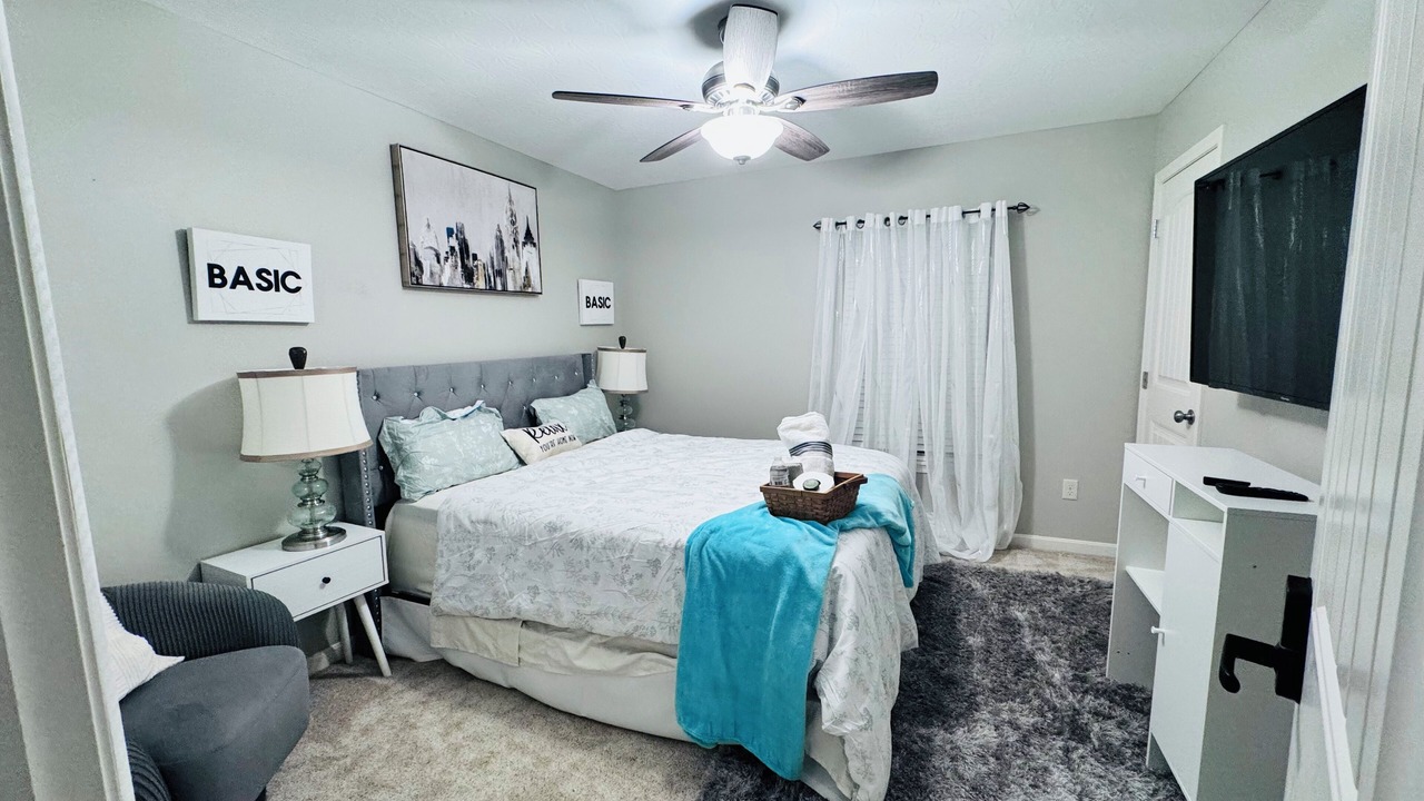 Photo of Bedroom in Canal Winchester