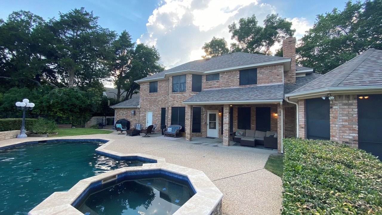 Photo of Outdoor in Garland