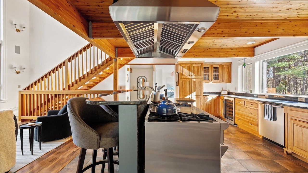 Photo of Kitchen in Cape Porpoise