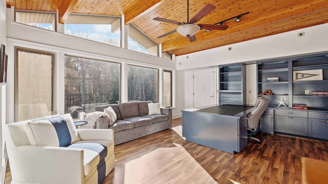 Photo of Livingroom in Cape Porpoise