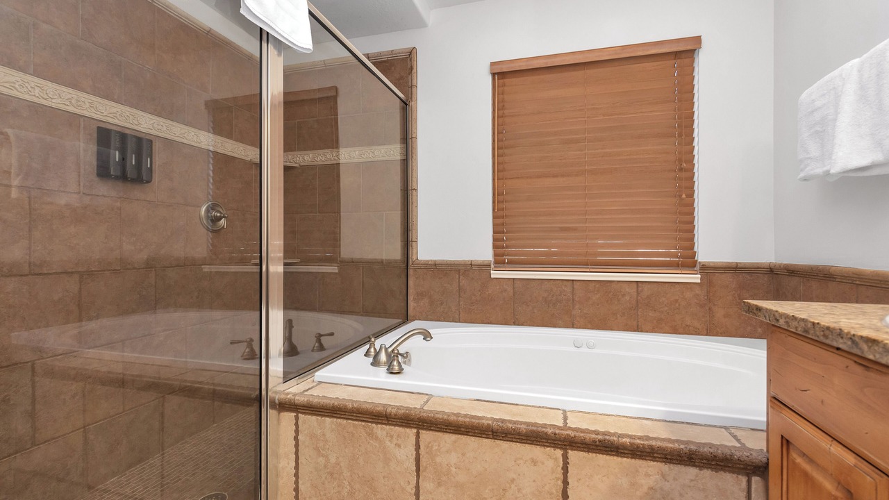 Photo of Bathroom in Eden