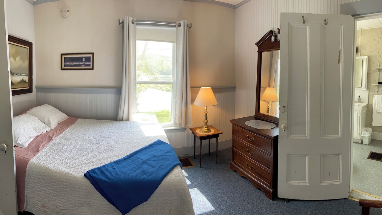 Photo of Bedroom in Phippsburg